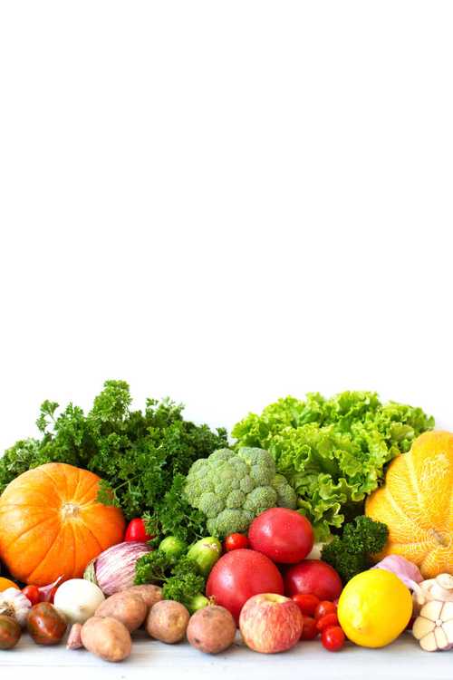 堆好的不同品种的水果蔬菜拼贴图片-白色背景上的堆好的不同品种的
